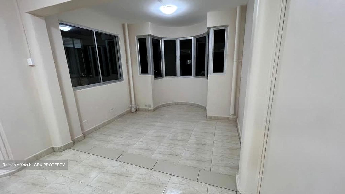Blk 24 Teban Gardens Road (Jurong East), HDB 5 Rooms #566337891